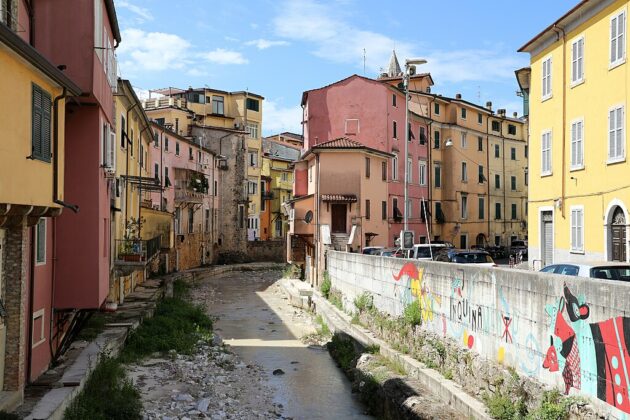 Carrara, via carriona