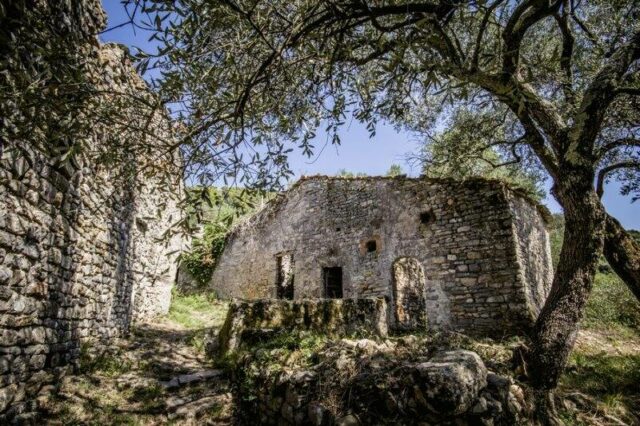 i paesi fantasma di barbazzano e portesone