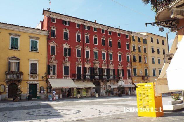 palazzo del medico piazza alberica