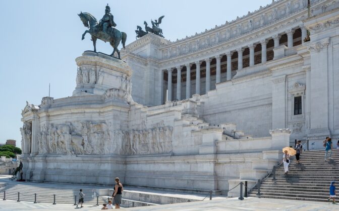 statua equestre di Vittorio Emanuele II