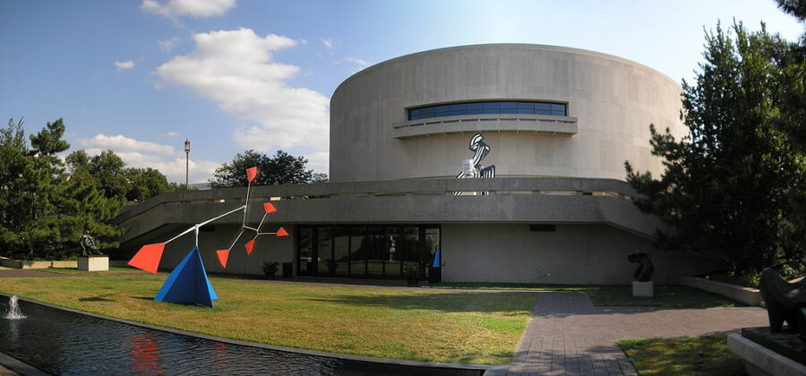 Hirshhorn-Museum-and-Sculpture-Garden