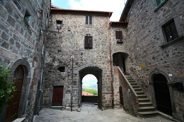 abbadia-san-salvatore-palazzi storici