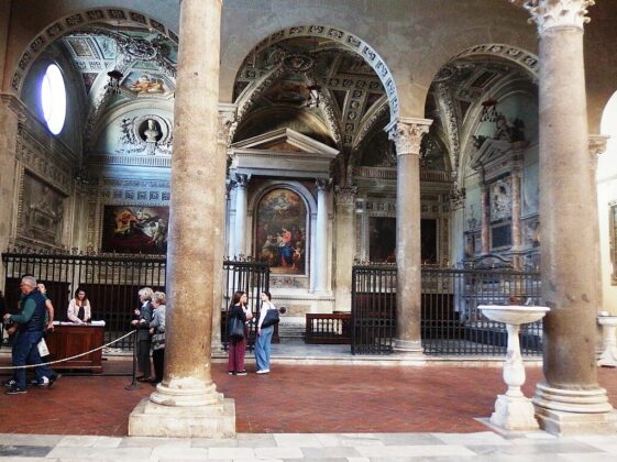 lucca chiesa di san frediano